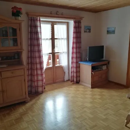 Ferienparadies Fuchsloch Апартаменты Waakirchen