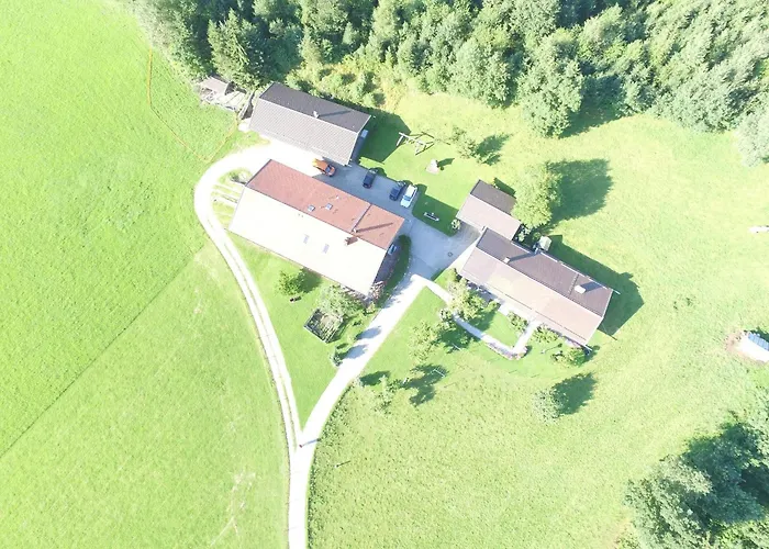 Ferienparadies Fuchsloch Апартаменты Waakirchen